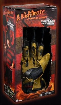 A Nightmare On Elm Street 14" Freddy's Glove Prop Replica (1984)
