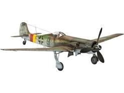 Focke Wulf Ta 152 H (03981)