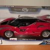 MAISTO 1:18 Scale Diecast Ferrari Special Edition Ferrari FXX K (Red) 1 MAISTO 1:18 Scale Diecast Ferrari Special Edition Ferrari FXX K (Red) -Trendy Toy Store maisto 1 18 scale diecast ferrari special edition ferrari fxx k red 83526