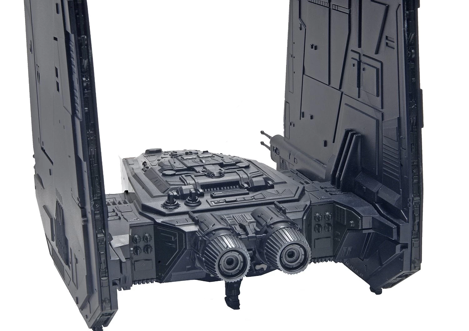 Star Wars Model Kit: Kylo Ren's Command Shuttle 5 Star Wars Model Kit: Kylo Ren's Command Shuttle - Image 3