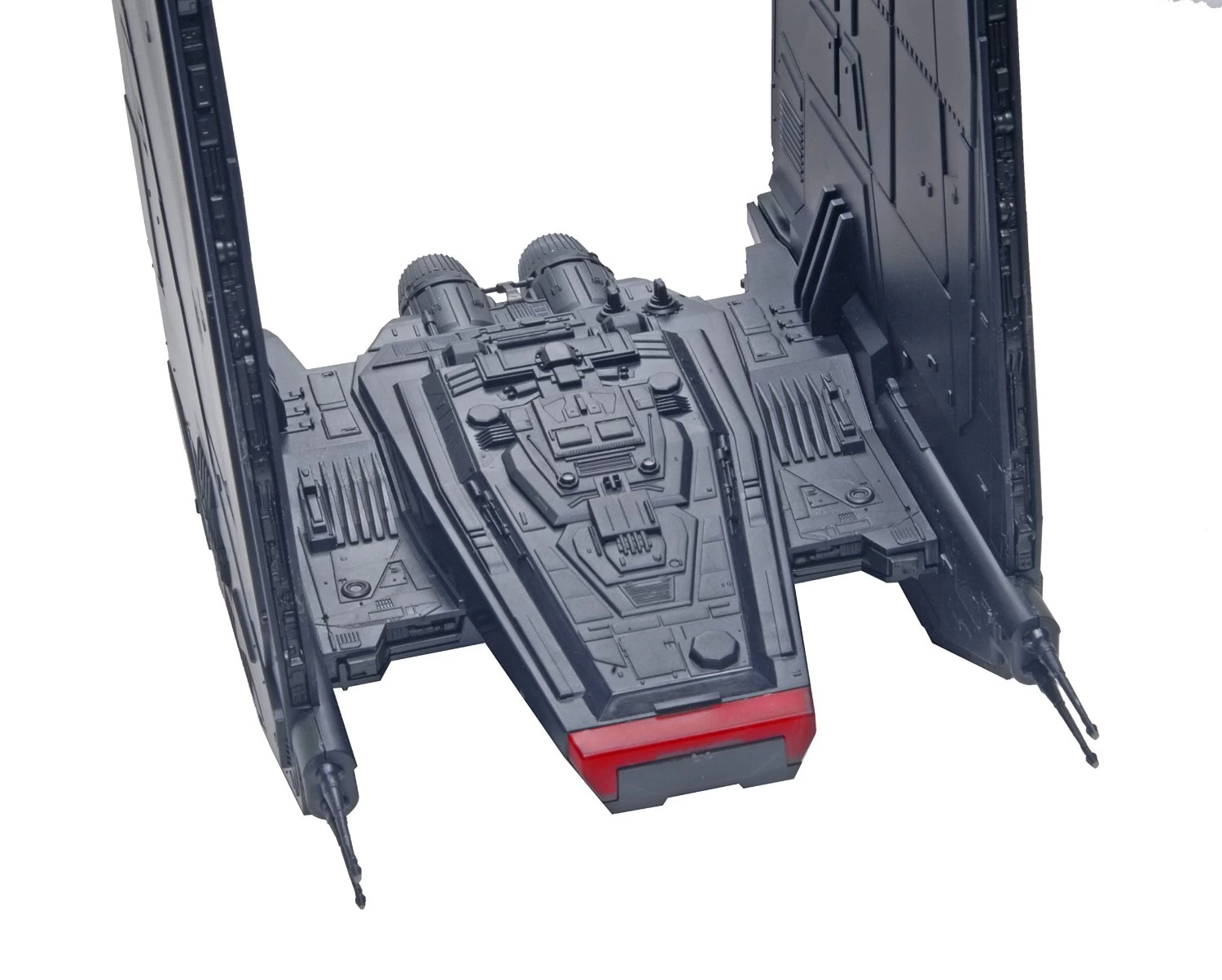Star Wars Model Kit: Kylo Ren's Command Shuttle 6 Star Wars Model Kit: Kylo Ren's Command Shuttle - Image 4