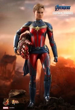 Captain Marvel (MMS575) -Trendy Toy Store product image 1574
