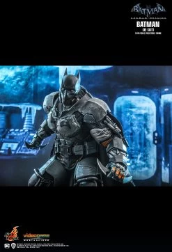 Batman (XE Suit) (VGM52) -Trendy Toy Store product image 1636