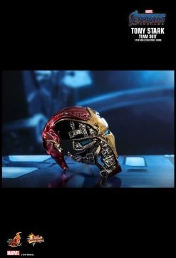 Tony Stark "Team Suit" (MMS537) -Trendy Toy Store product image 2045