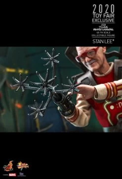 Stan Lee (2020 Toy Fair Exclusive) (MMS570) -Trendy Toy Store product image 2660