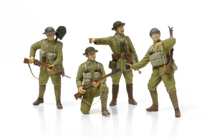 WWI British Infantry With Small Arms & Equipment (32409) 3 WWI British Infantry With Small Arms & Equipment (32409)